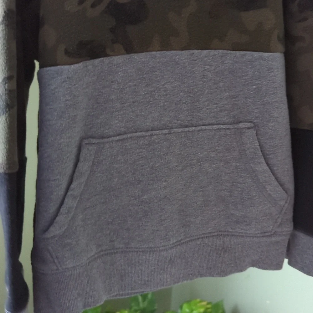 Jumping Beans Camo Hoodie gray green 4t
